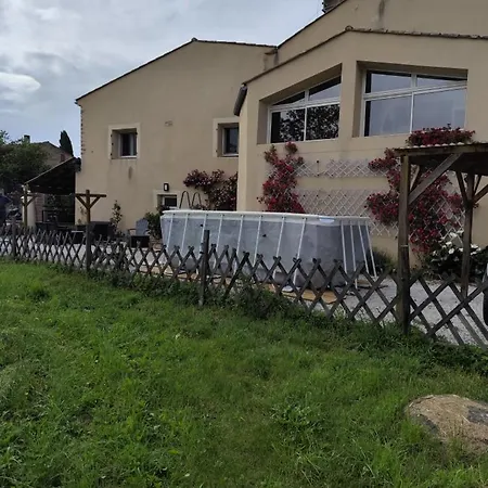 Les Claouzals Nyaraló Camon